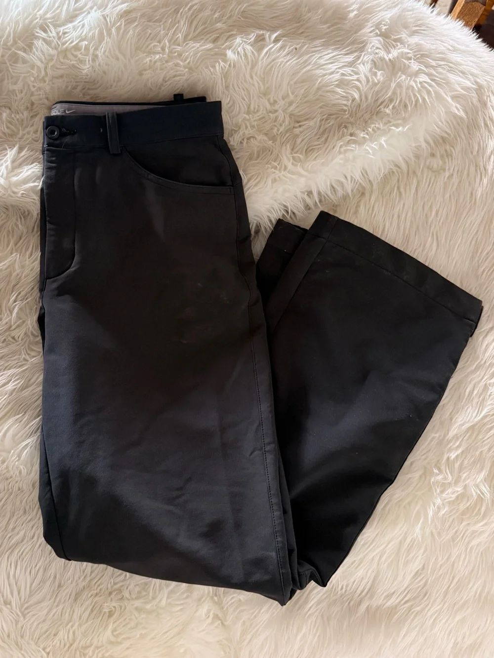 Men’s black pants